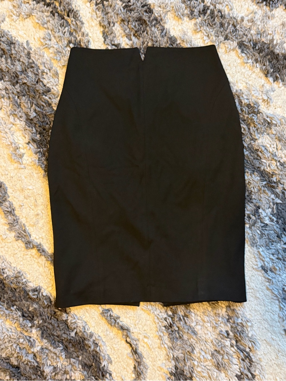 Classic Black Pencil Skirt - Sleek Workwear